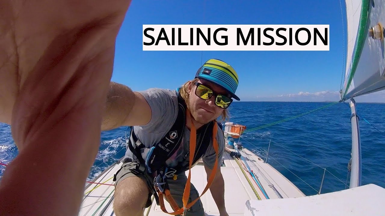 SAILING DOWN THE EAST COAST OF AUSTRALIA