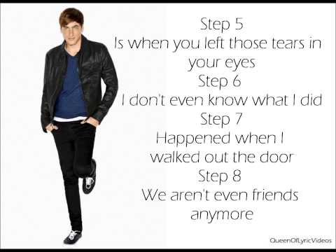 Kendall And Logan-Next Step Lyrics