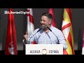 Abascal carga contra Casado y lo califica de "burdo relevo" del PSOE