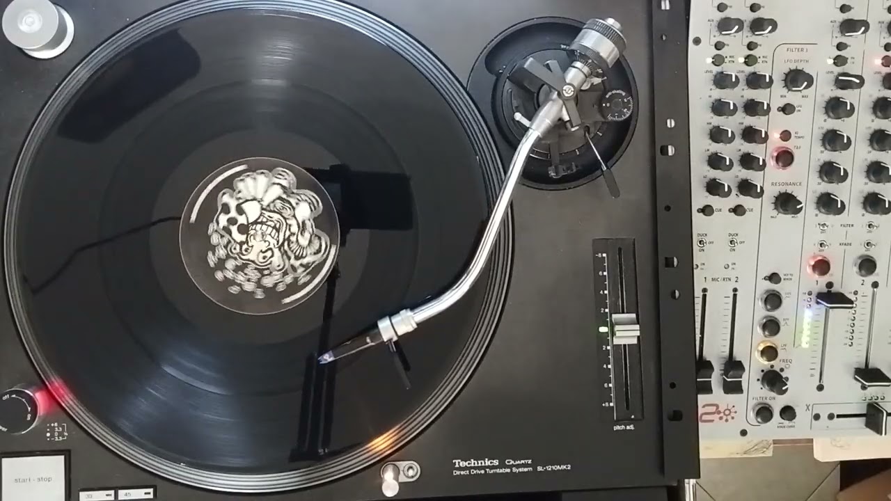 The Twilight Zone Company 01  Roby Crobe & Lôan A2