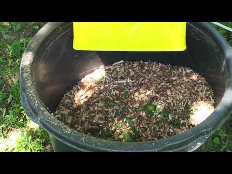 Измельчитель садовый электрический YT5452 2000 Вт - YouTube