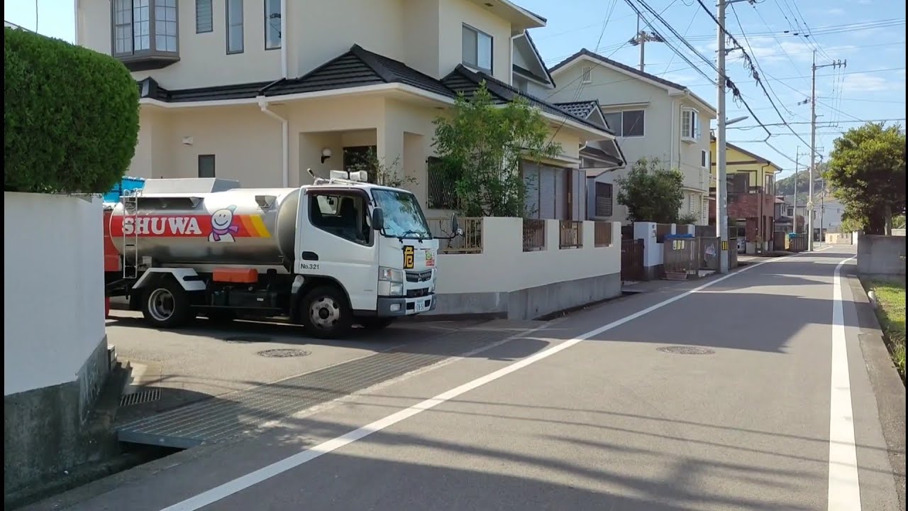 2021年(令和3年)もやって来た！シューワ石油の灯油巡回販売車(雪やこん