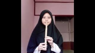 Siswi Bina Siswa SMA Plus Memainkan Suling, # 1, lagu 