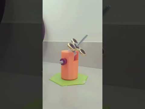 Fidget Spinner and the Angular Momentum Conservation principle