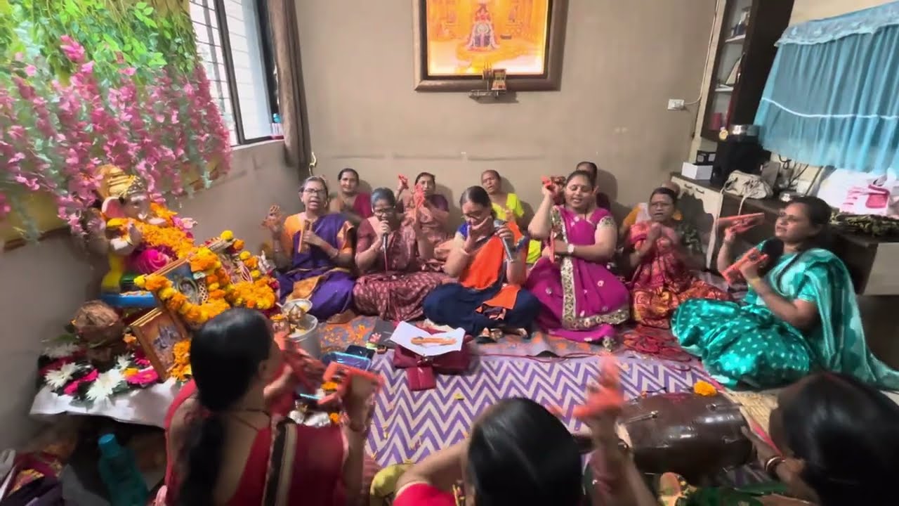 ગણપતિજી નુ સુપર ભજન 🌷લખેલું છે 🌷અમને થાય લીલા લહેર 