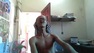 peok kum oy bro pun ding by DJ Joy" ច្រៀងដោយ DJ Joy