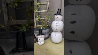 If you have pumpkins still laying around, turn them into snowmen! #christmascrafts #snowman