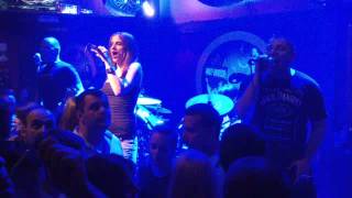Penthouse Band Metallica - Enter Sandman