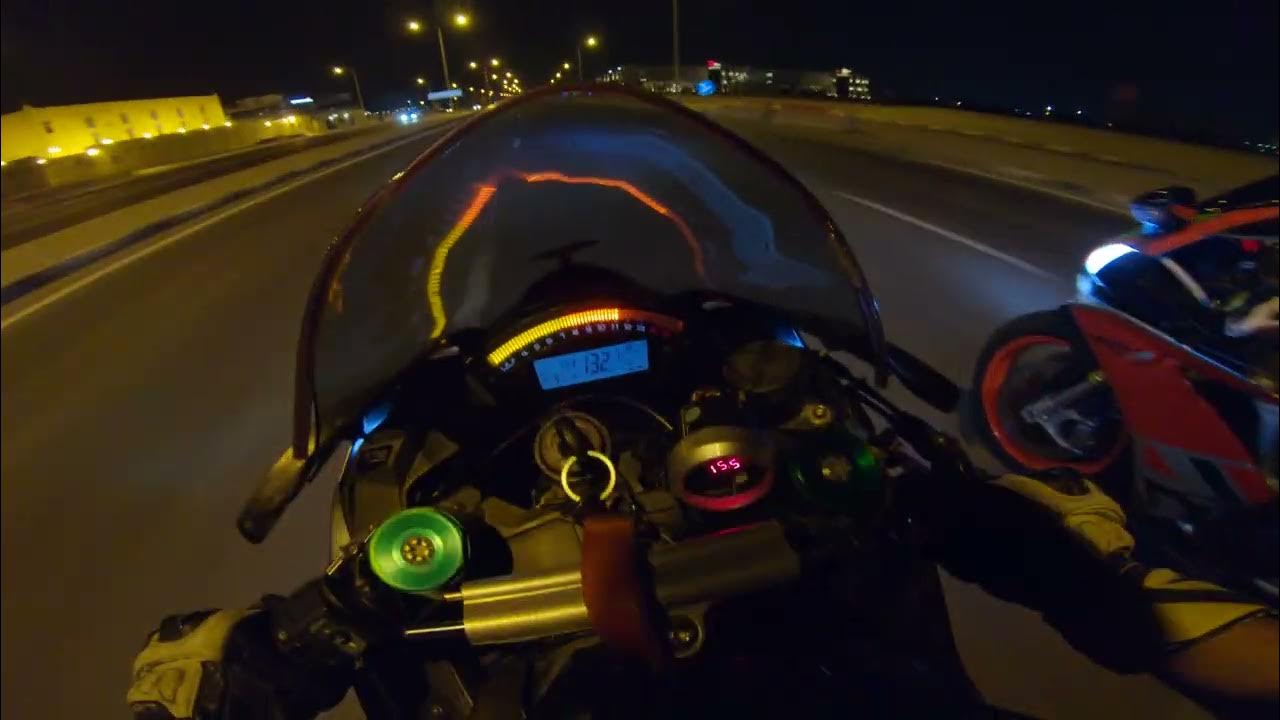 Zx10r vs rsv4 Full system Akrapovic/SC Project City Ride Raw Video
