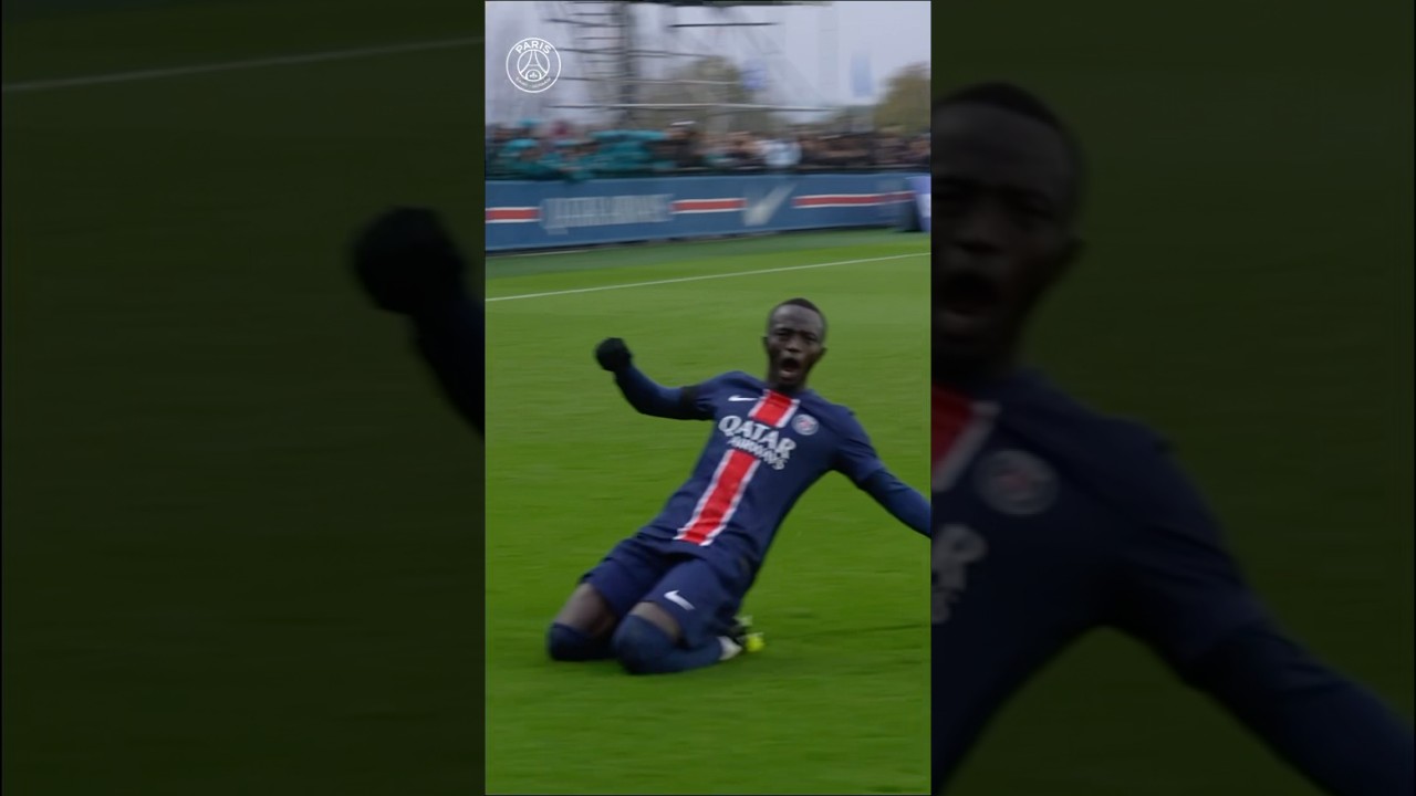 That free kick! 👌👌 #youthleague