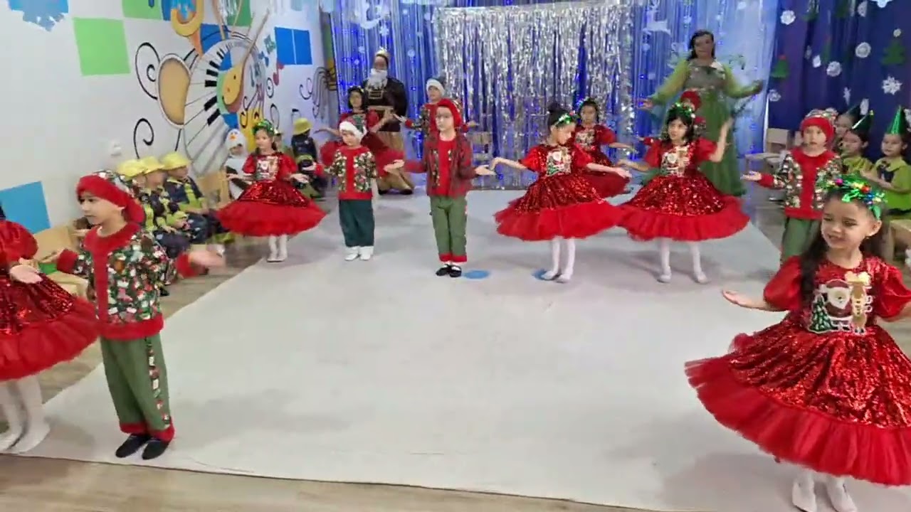 ТАНЕЦ ГДЕ-ТО НА БЕЛОМ СВЕТ ГДЕ ВСЕГДА МОРОЗ.Муз рук ТАБАССУМ.300- дет сад.Муз рук ТАБАССУМ.