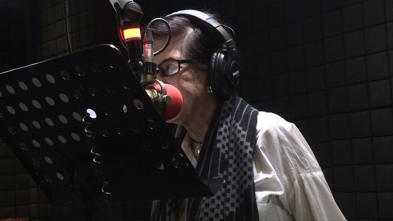 Filipino listeners cheered by last surviving radio dramas | AFP