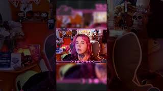 The darndest things!!! #streamer #makeup #foreheadreveal