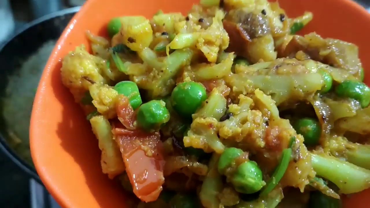 Simple govi and motor ki sabji YouTube