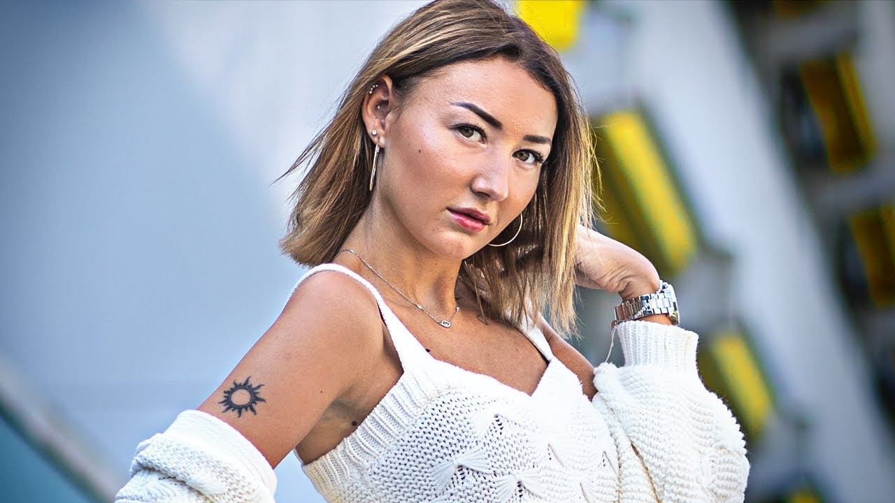 SONY A7iii - My ABSOLUTE Beast Camera for Portrait Photography [2021]