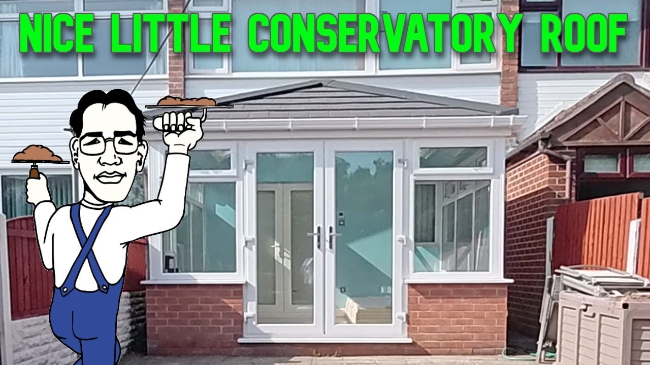 Nice little conservatory, warm roof