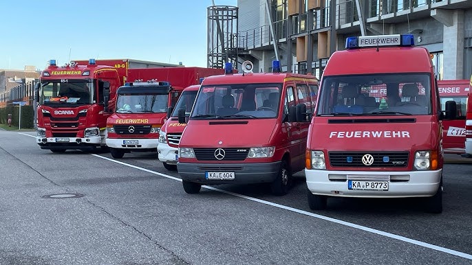 🚨 ALARMFAHRTEN 🚨 Handyaufnahmen verschiedener Einsatzfahrten 🚒 🚑 🚓 mit  Blaulicht & Martinshorn [A] 