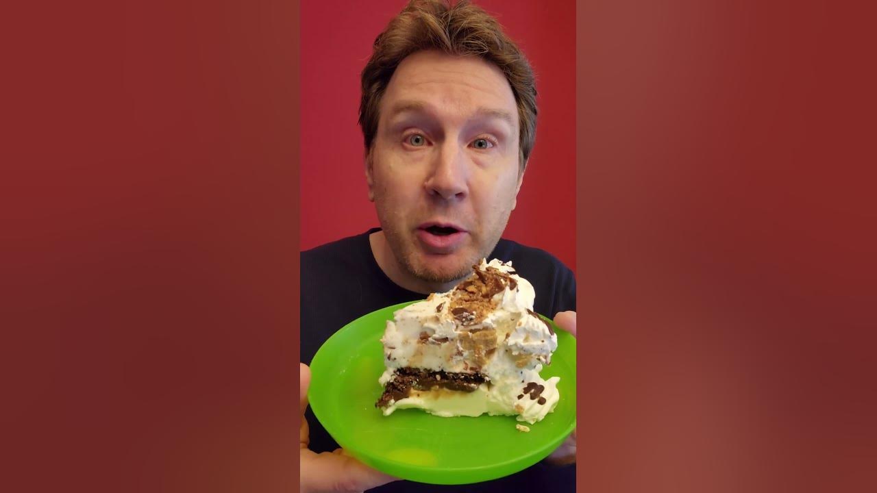 dairy-queen-reese-s-peanut-butter-cup-blizzard-ice-cream-cake-shorts