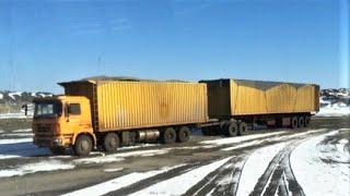 Hundreds Tons Chinese Roadtrain---Win Compilation 【E13】Of Overload Heavy Trucks Exteremly Operations