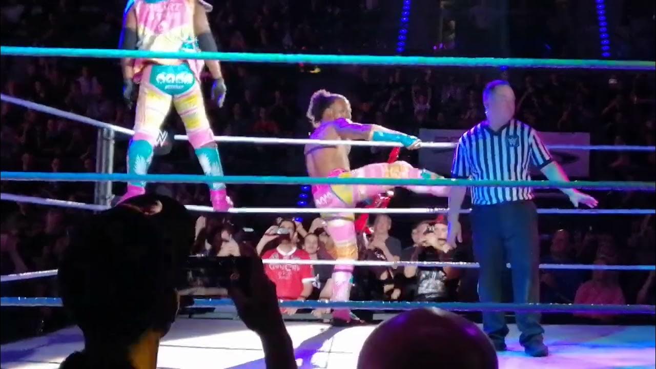 Entrance WWE Stuttgart 2022 /The New Day - YouTube