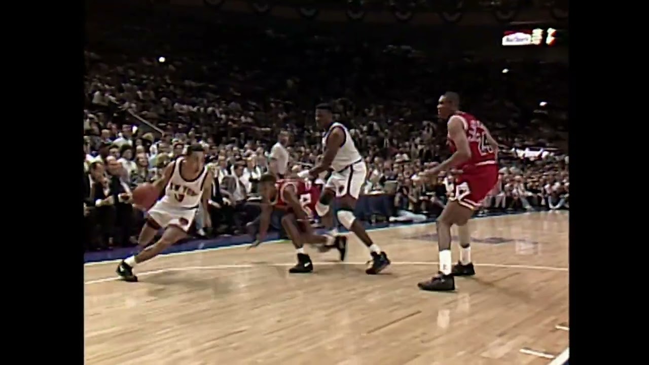 Video: Knicks John Starks 1993 Playoff Dunk on Chicago Bulls