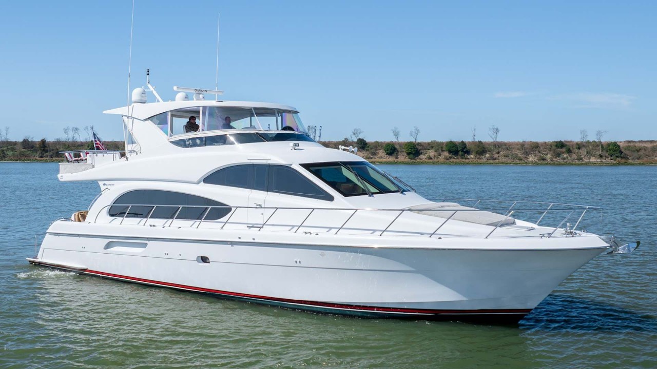 2007 Hatteras 64