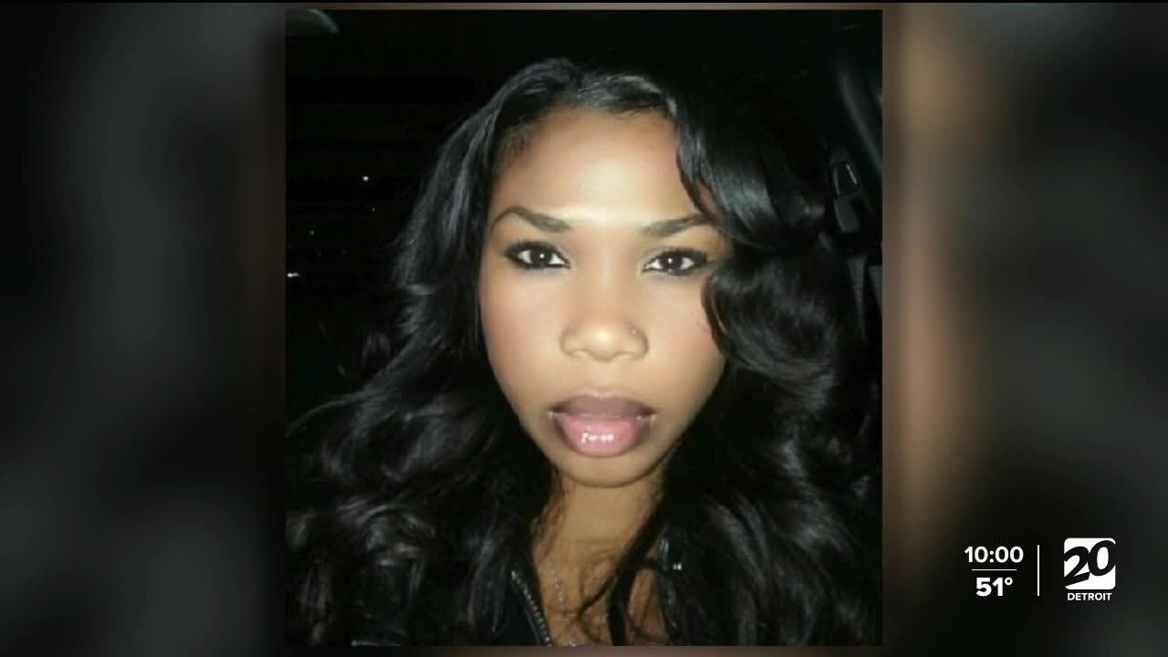 Family of young mother killed during crash speaks out - YouTube