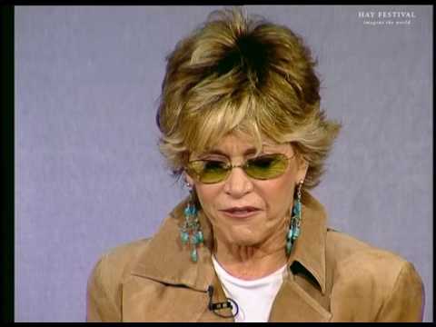 Video: Jane Fonda Je Zatčena Na Kopci Capitol