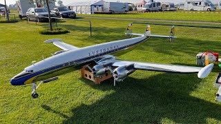 Lockheed Super Constellation von Siegfried Knecht beim Großmodellflugtag des RCM Neuburg / Donau Lockheed Super Constellation von Siegfried Knecht beim Großmodellflugtag des RCM Neuburg / Donau