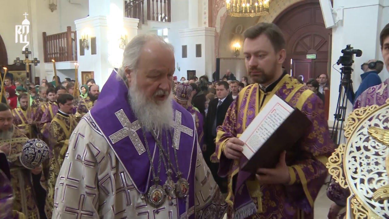 Патриарх Кирилл освятил храм Всемилостивого Спаса в Митино