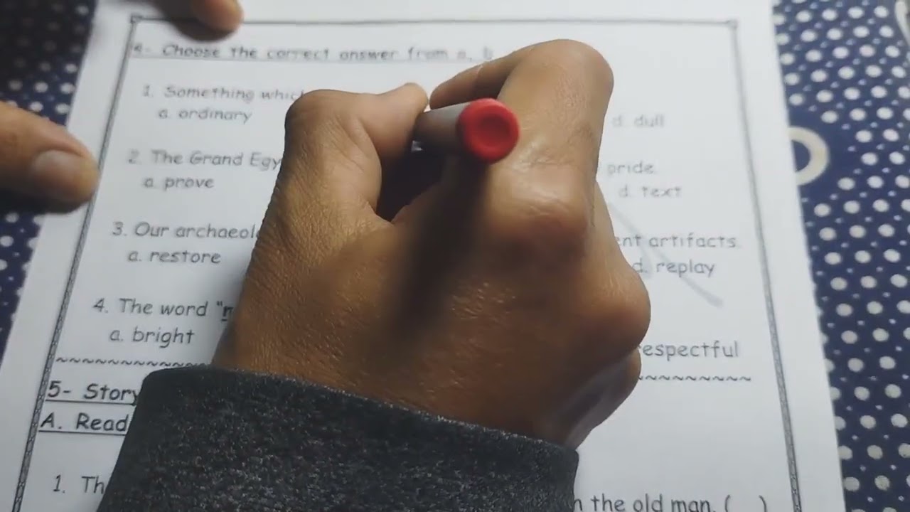 حل مراجعة الوحدة السابعة لغة انجليزية الصف الاول الاعدادي كتاب التقييمات 