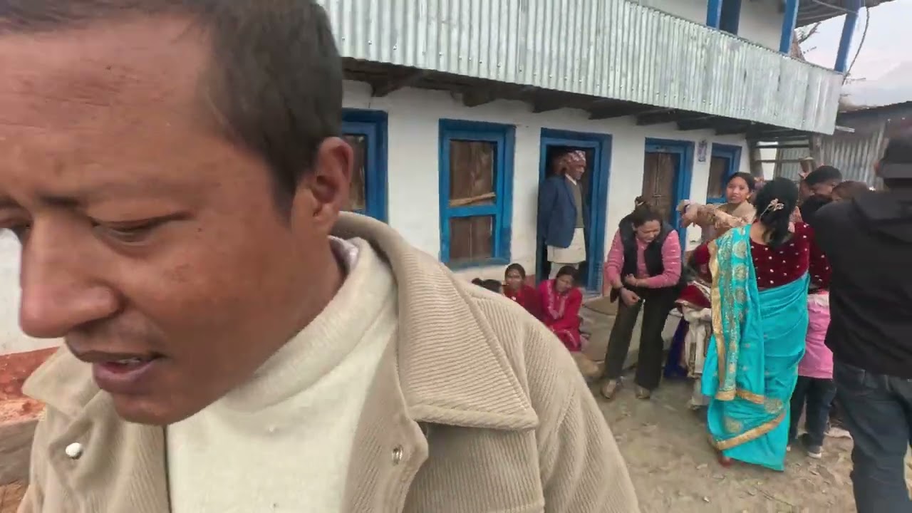 रामेछाप खाडदेपी गाउँपालिका चोप्राङमा पञ्चेबाजा बजाएर खत्रै रमाइलो गरियो। 
