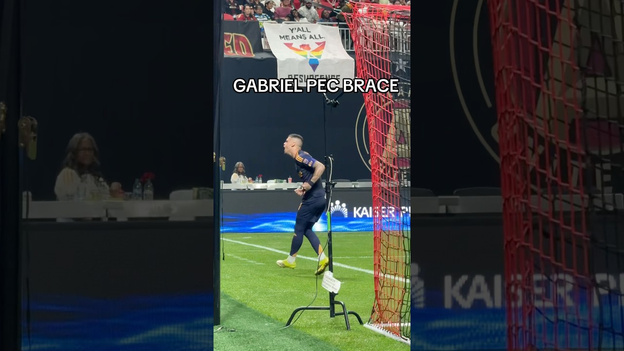 Gabriel Pec BRACE in Atlanta #lagalaxy #mls