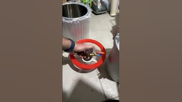 How to degass air bubbles in resin quick in the vacuum chamber #resincasting #airbubbles