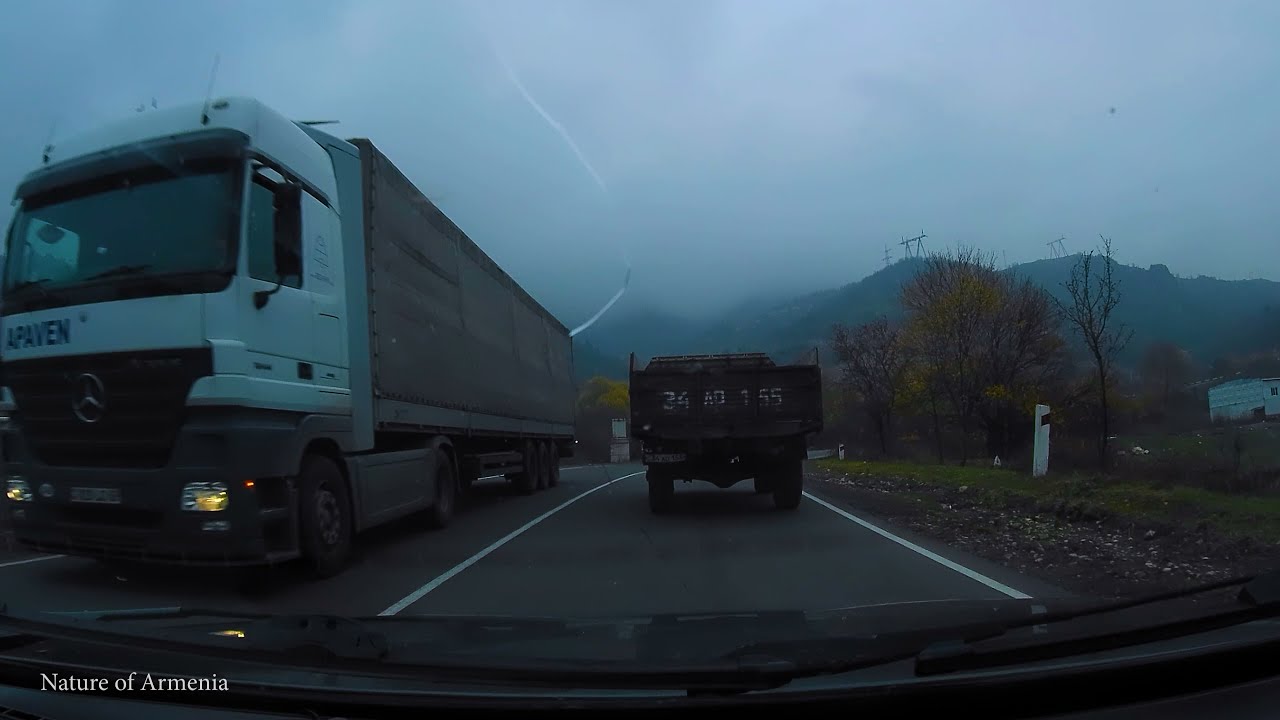 Утро, дорога Дилижан - Иджеван / Dilijan - Ijevan road