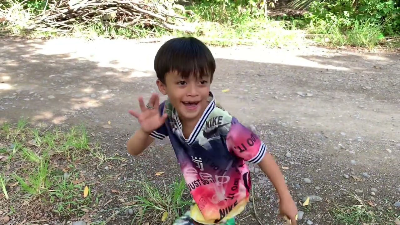 sikreto sa iyang mama.