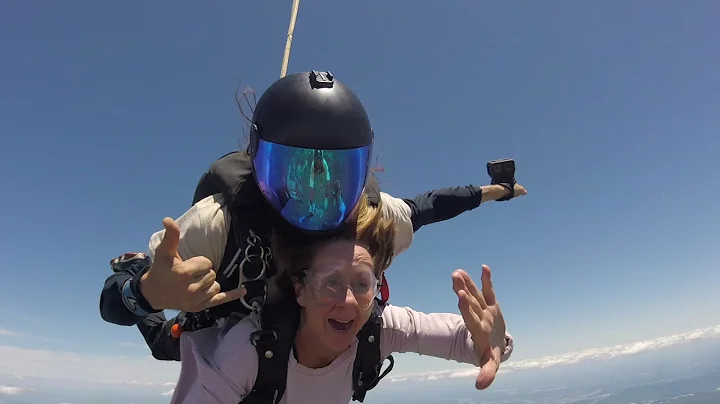 Tandem Skydiving | Kathy From Hickman, TN | ML
