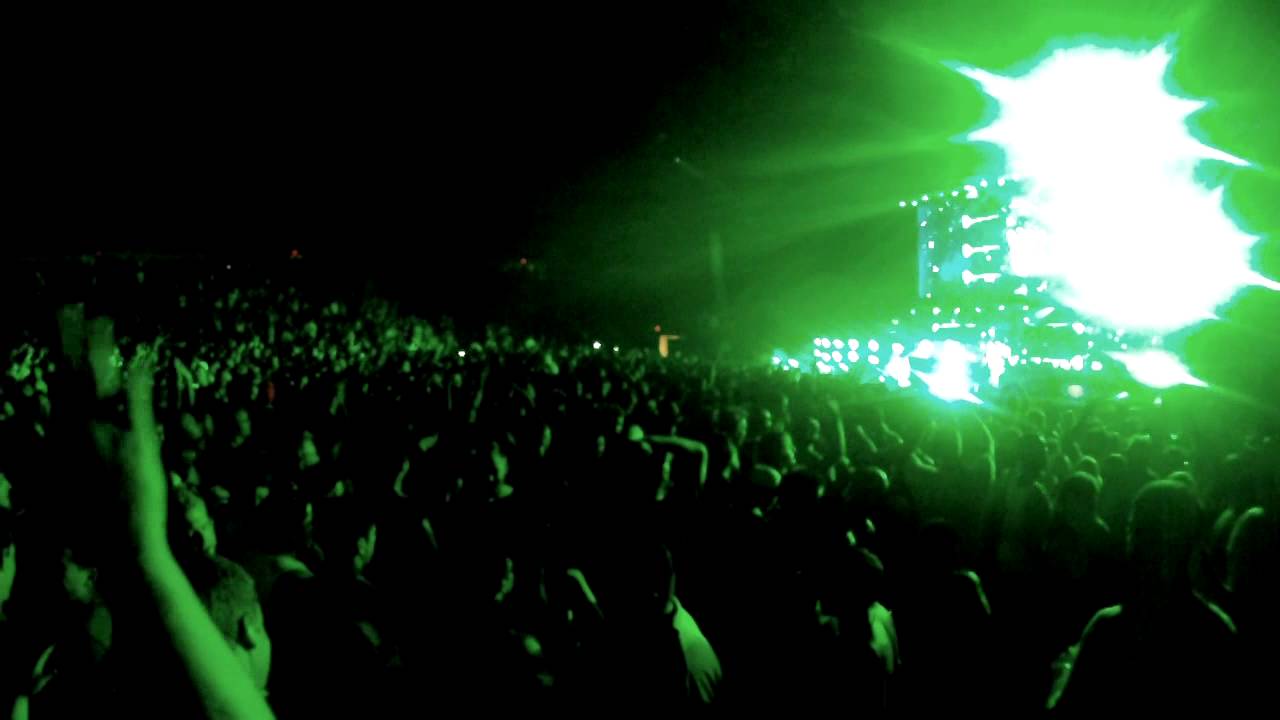 Tiesto College Invasion San Diego 2011 - YouTube