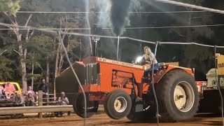 Allis Chalmers D21 tractor pull