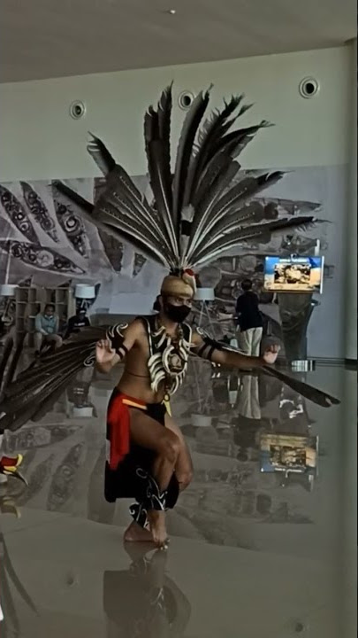 [ Amazing Borneo ] Tarian Dayak [ Bandara Syamsudin Noor Banjarmasin Kalimantan Selatan ]