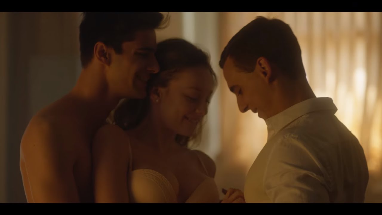 Порно Сцены Из Сериала Элита
