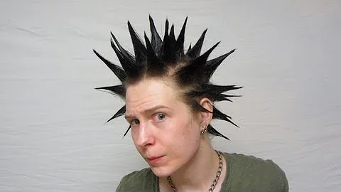 Como fazer cabelo punk espetado?