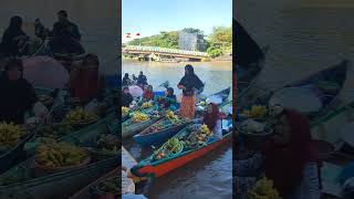 Pasar Terapung Banjarmasin  I Floating Market Banjarmasin