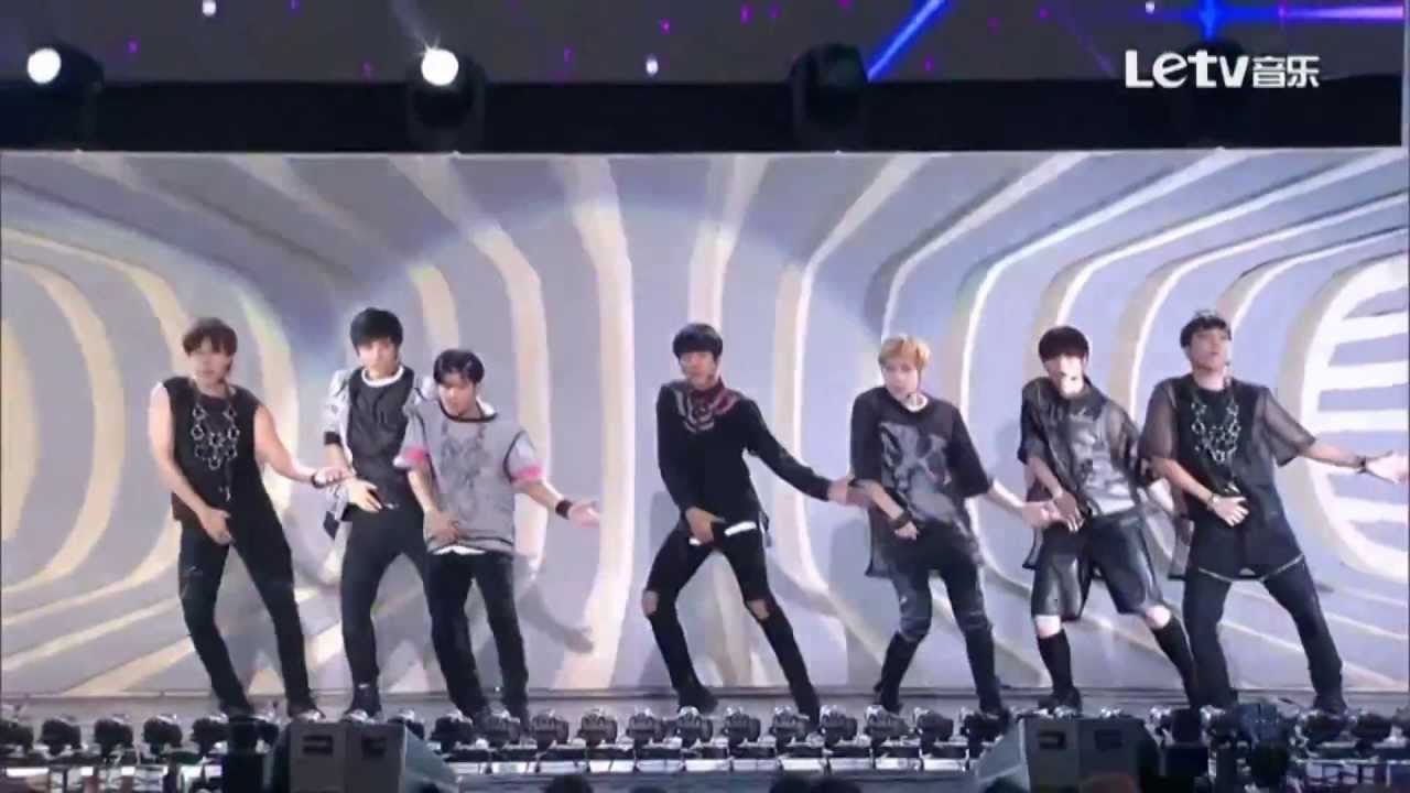 DEFVALEN 150920  Hallyu Dream Festival 2015