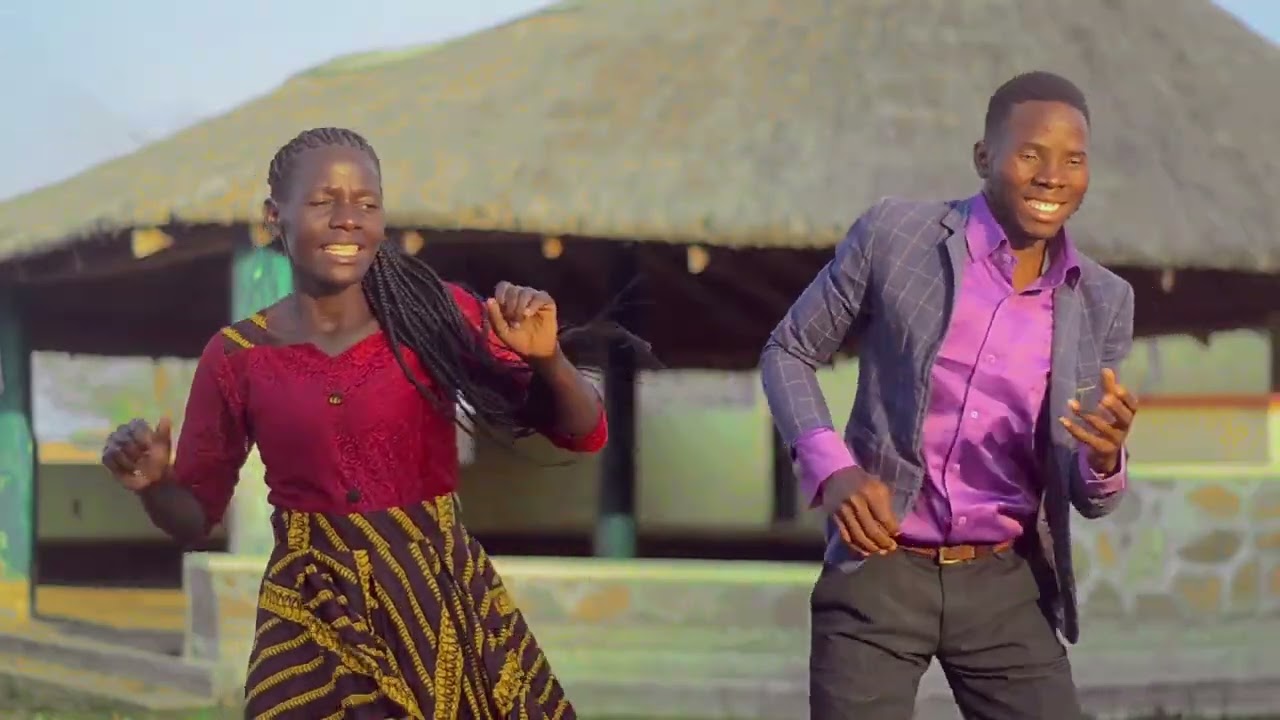 MUBALANGE -RUMPHI AFRICAN CHIGOMEZGO CHOIR)( OFFICIAL)