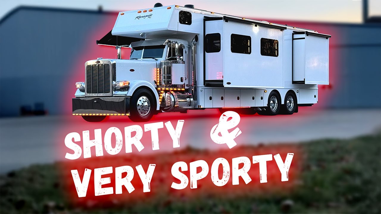SHORTY & VERY SPORTY PETERBILT! - 40' 2023 Renegade Classic 389 Extended Hood Coach Like New!