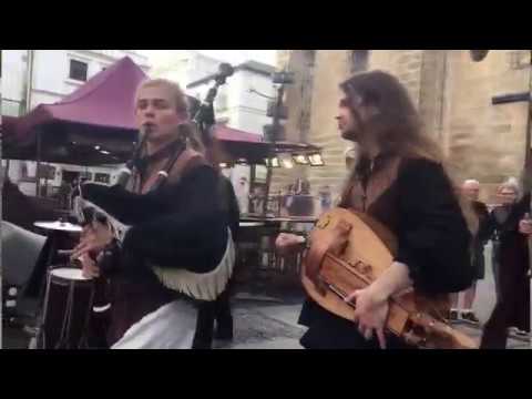&Eacute;xito del Mercado Medieval con las calles del centro llenas de gente