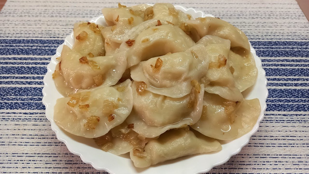 По рецепту такого тіста , варенники виходять , просто супер. Такі варенники , можна і заморозити.