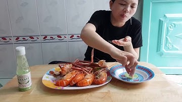 TÔM CÀNG XANH LUỘC NƯỚC DỪA QUÁ HẤP DẪN