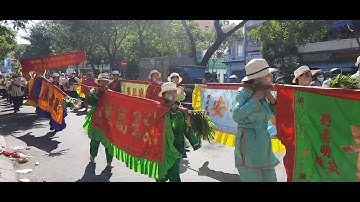 diễu hành Lễ Nguyên Tiêu sáng 15/2/2022 trên đường Hải Thượng Lãn Ông Quận 5